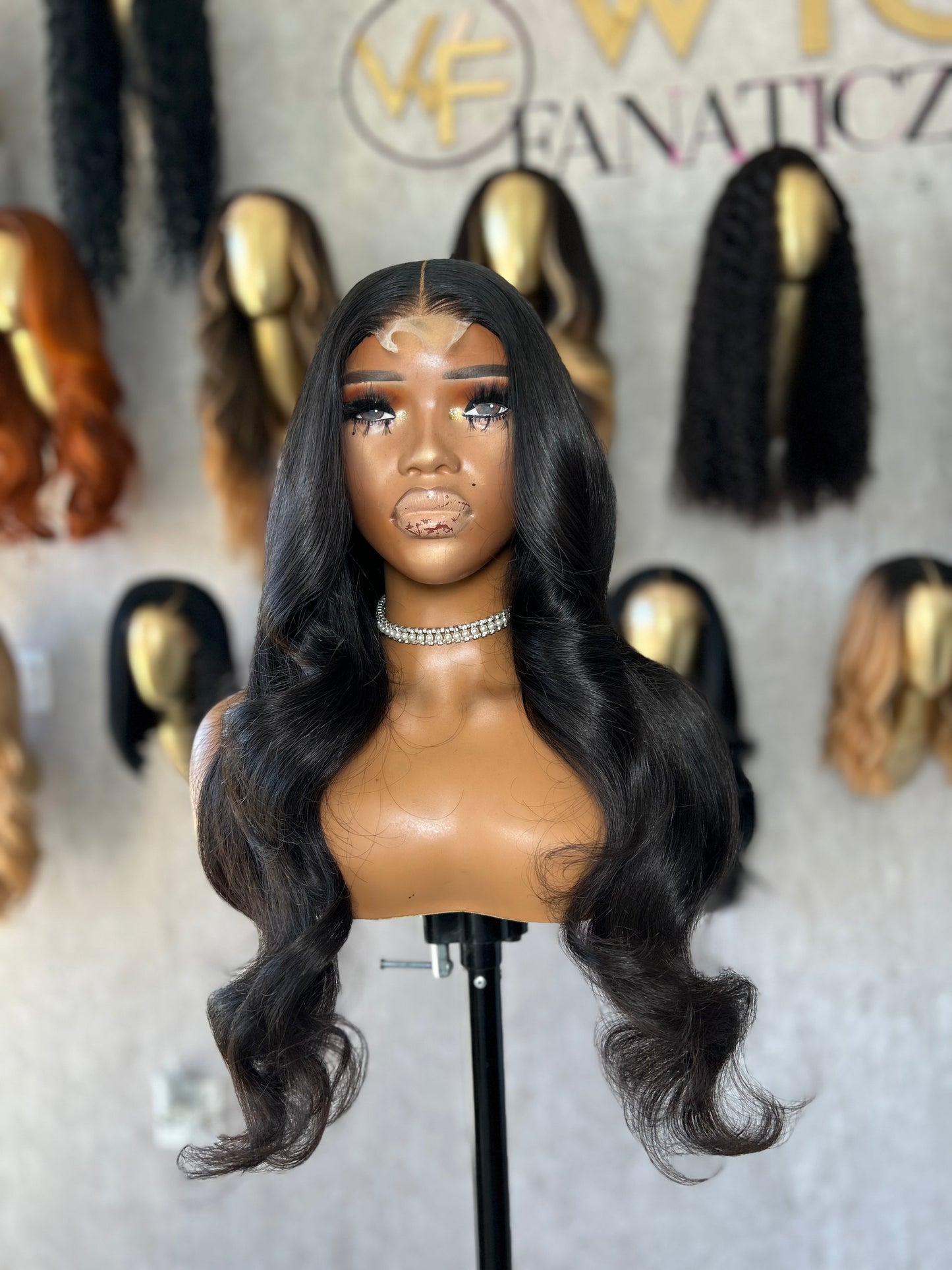 BUDGET GIRL: 2x6 HD Lace Closure Wig